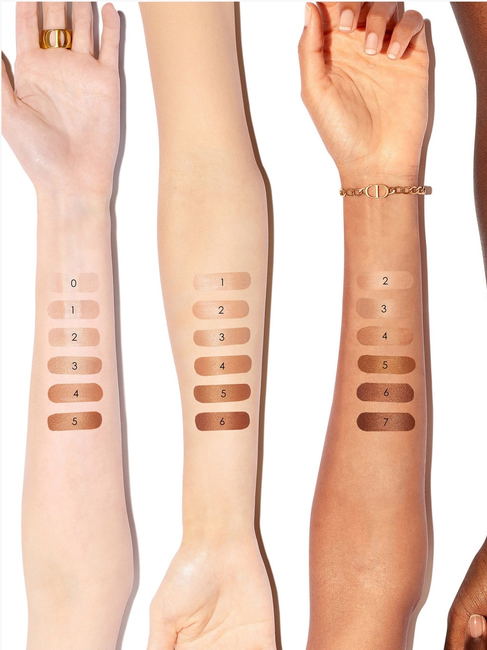 Dior Forever Glow Star Filter Foundation in #02, NEW - Picture 4 of 9